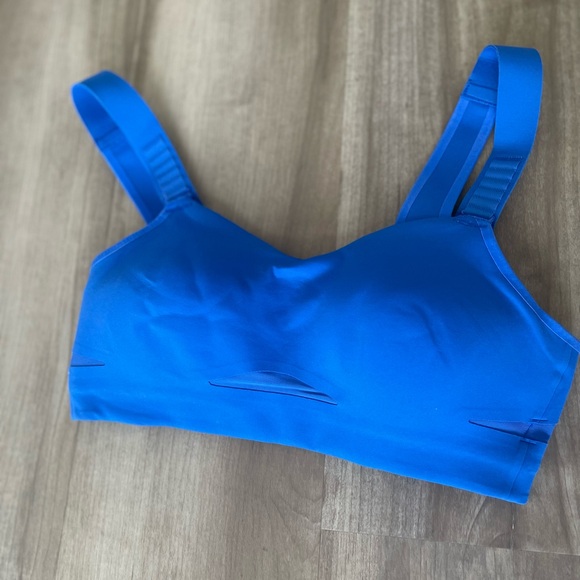 Swift speed bra 34C NWOT - Picture 2 of 3